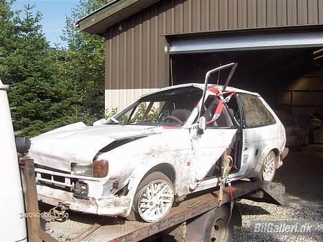 Ford Fiesta XR2  - R.I.P - FiestaRossa´en er død! Snøft. - flere billeder under "Fotoalbum" billede 20