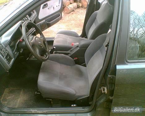 Ford Sierra GT # Solgt# - nogle der har et håndtag til højre side?? i sort! billede 10