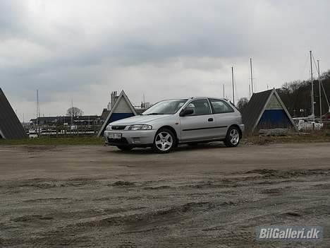 Mazda 323 Sport - "SOLGT" billede 7