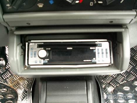 Renault Clio "voldtaget og død" billede 6