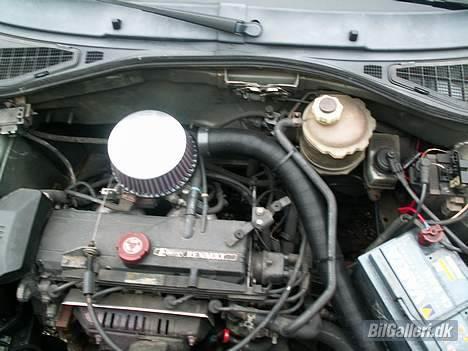 Renault Clio "voldtaget og død" billede 7