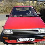 Toyota starlet 