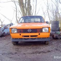 Opel kadett c coupe 2.o  SOLGT