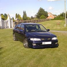 Nissan Primera SE