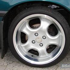 Opel Vectra A (Solgt)