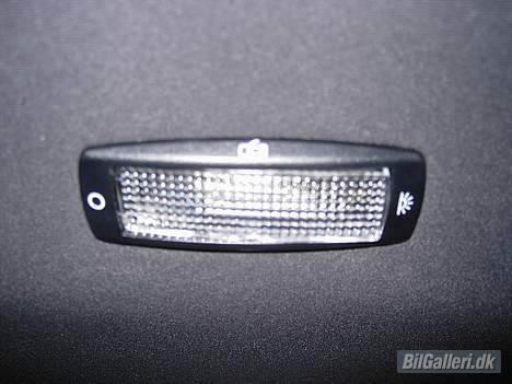 VW lupo 3l - loftlampen bagi. original vw lampe. res nr er  taget fra en bora men den bruges mange andre steder.. billede 14