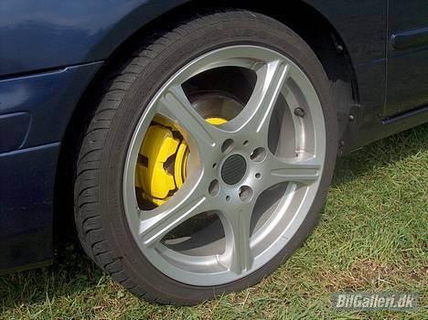 Nissan Primera SE - Gule kalipre... (De gamle sommer fælge) billede 6