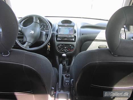 Peugeot 206 S16 *SOLGT* - Lækker lille satan den pioneer :D billede 4