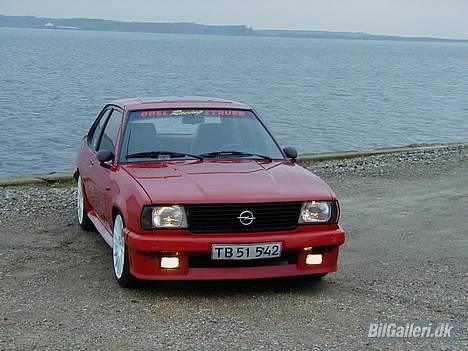 Opel Ascona B *PROJEKT* - som den så ud da jeg kørte i den... billede 16