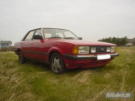 Ford taunus(den røde bisse) - og lige igen billede 3