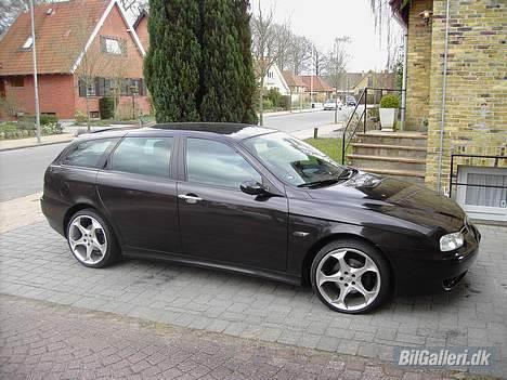 Alfa Romeo 156 2,4 JTD SW MY- Solgt - Efter polering med sommersutter på.. billede 7