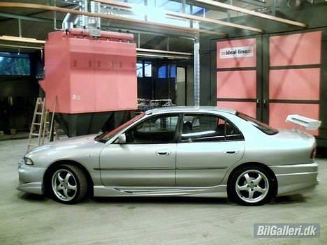 Mitsubishi galant (solgt) billede 4