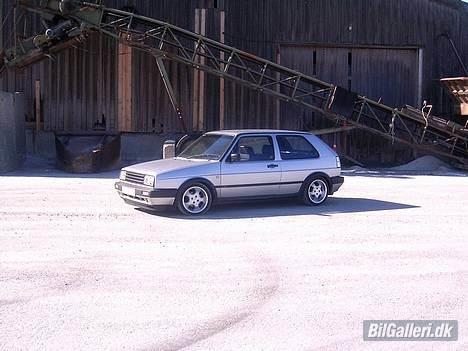 VW Golf 2 1.8 [SOLGT] - status: ved havnen! :) billede 19