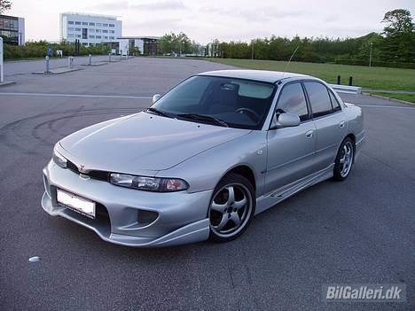 Mitsubishi galant (solgt) billede 8
