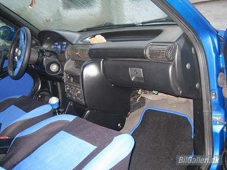 Opel astra f sedan solgt - den nye kabine billede 3