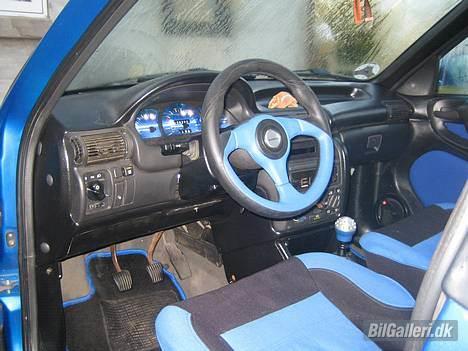 Opel astra f sedan solgt - den nye kabine billede 4