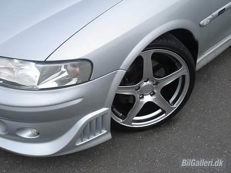 Opel Vectra b  V6 SOLGt billede 3