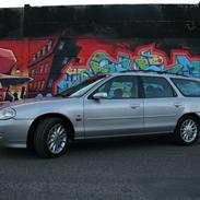 Ford Mondeo V6 Ghia