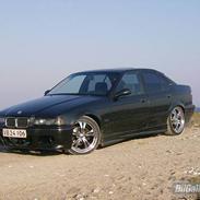 BMW 320i SOLGT