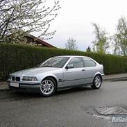 BMW 318 TI  - Desværre DØD!!