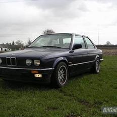 BMW 320i Solgt.