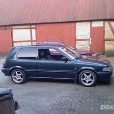 Toyota Corolla 1.3 Xli (DØD)