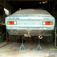 Opel kadett c coupe 1,6 rally 