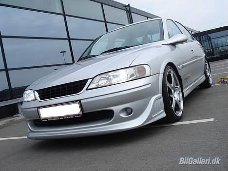 Opel Vectra b  V6 SOLGt billede 10