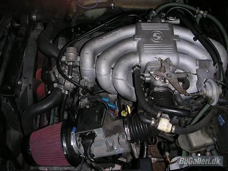 BMW 320i Solgt. billede 8