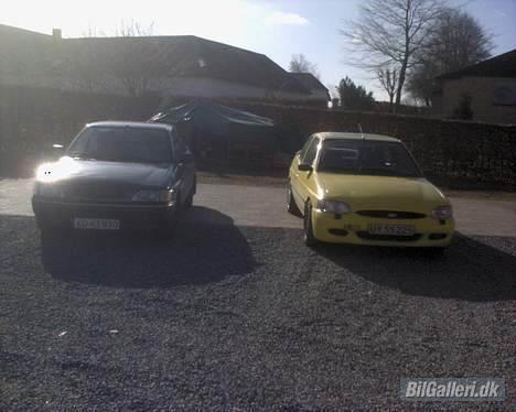 Ford escort SOLGT billede 2