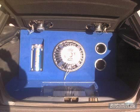 Ford escort SOLGT - har selv bygget det op fra bunden syndes selv det er blevet godt. billede 7