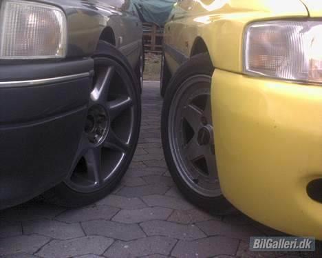 Ford escort SOLGT - den bliver noget højere når man har så store fælge på hehe billede 10