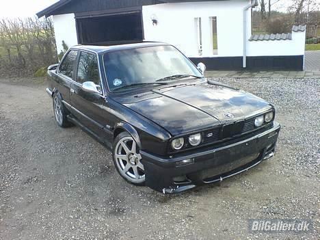 BMW e30  billede 7