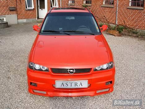 Opel Astra F__solgt__ billede 6