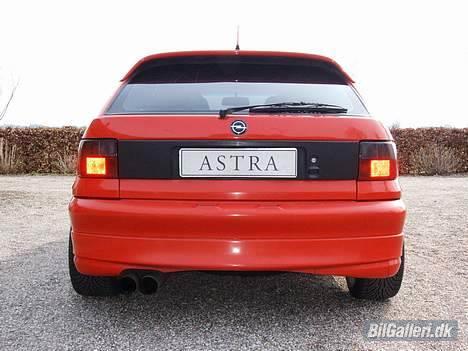 Opel Astra F__solgt__ billede 7