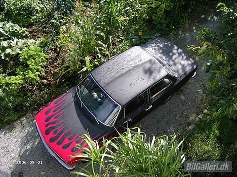 Volvo 142 "Flamin' Moe" - Grease Lightning MY ASS!!! Før outline af flammer billede 3