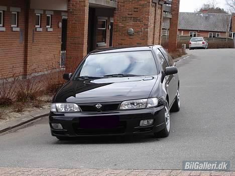 Nissan Almera billede 2