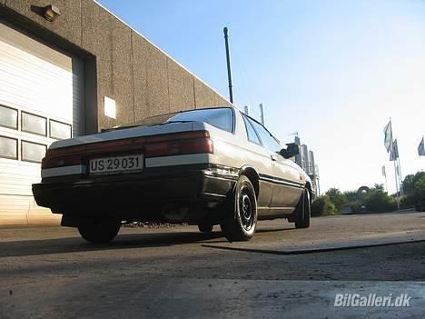 Nissan Sunny Coupé 1.6SLX billede 9