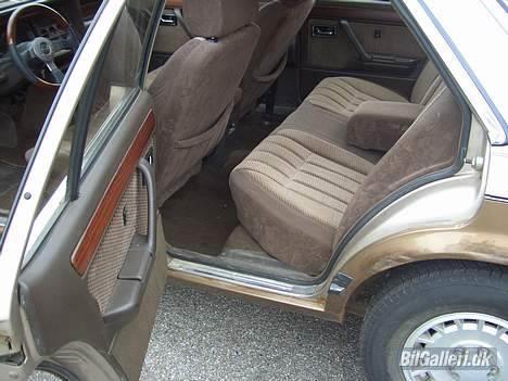 Ford granada ghia (skrottet)  billede 2