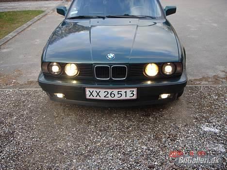 BMW 525i 24v st.car (SOLGT) billede 10