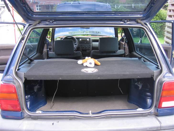 VW Polo*SOLGT* - Hjemmetlavet hatte hylde med MDS 6*9 billede 11