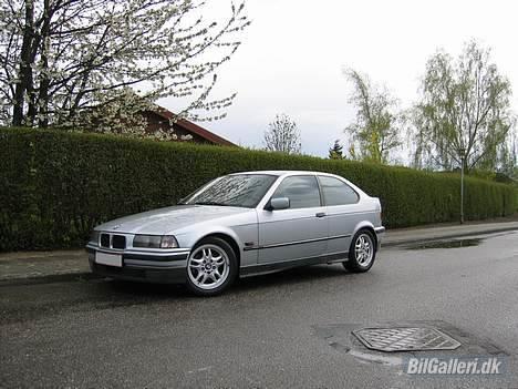 BMW 318 TI  - Desværre DØD!! billede 2
