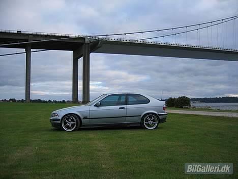 BMW 318 TI  - Desværre DØD!! billede 4