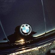 BMW 323i 2,7