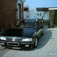 Peugeot 405 Mi16 --Solgt--