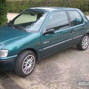 Peugeot 106 XR