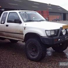 Toyota Hilux X-cab