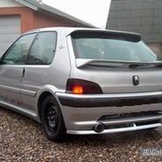 Peugeot 106 1,6 GTi (SOLGT)