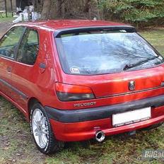 Peugeot 306  
