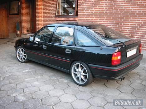 Opel Vectra A CC GT billede 2